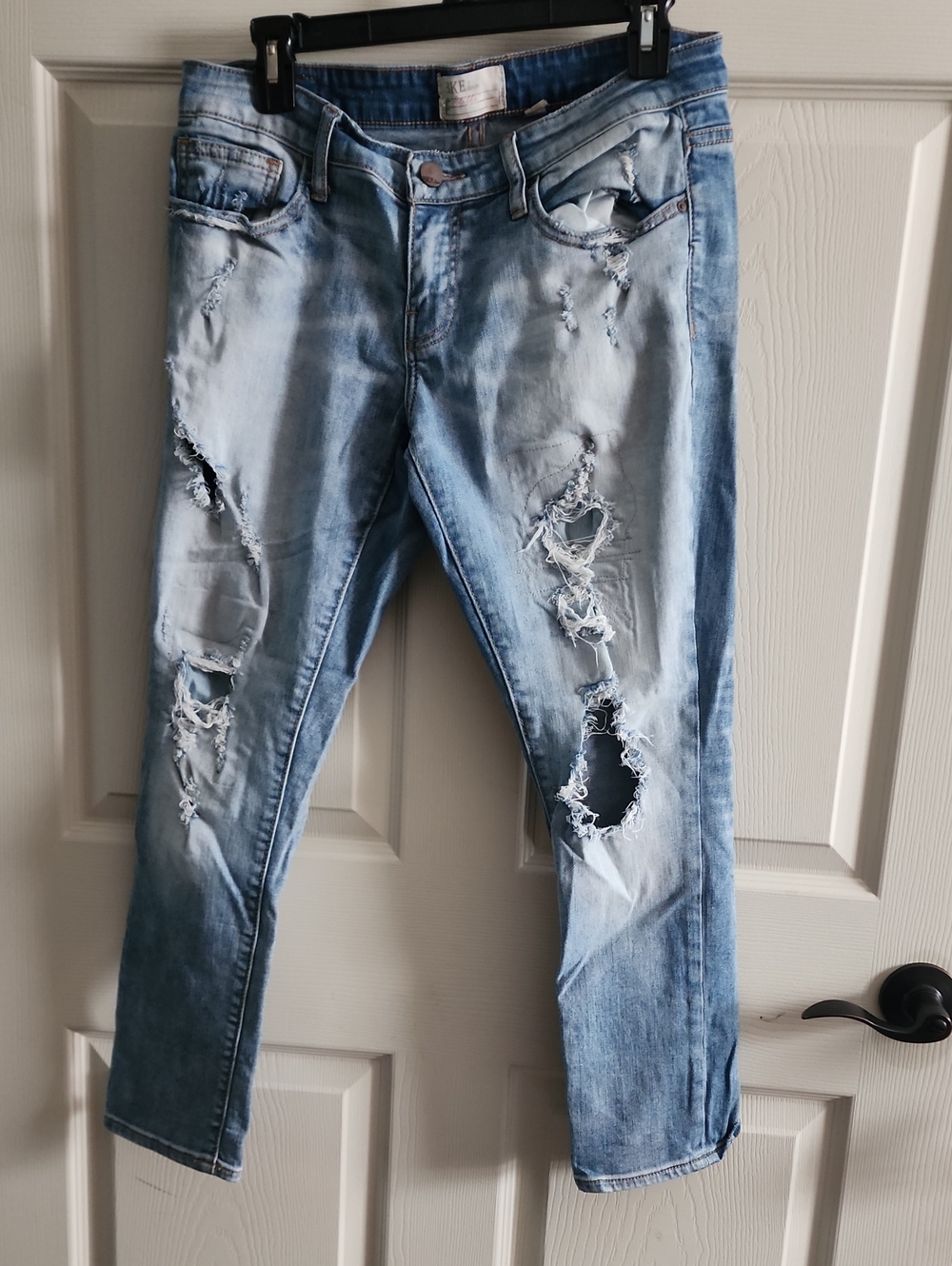 BKE Light Blue Distressed Ankle Jeans